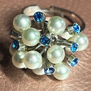 Costume Faux Pearl Blue Glass Cluster Ring